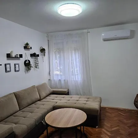 Center Luxury Lara Apartamento *